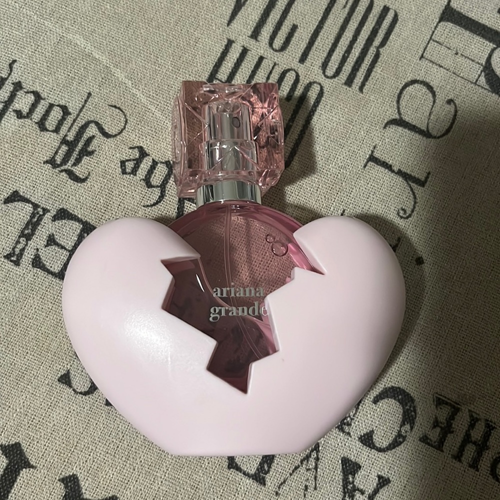 Ariana Grande Perfume Thank U, Next